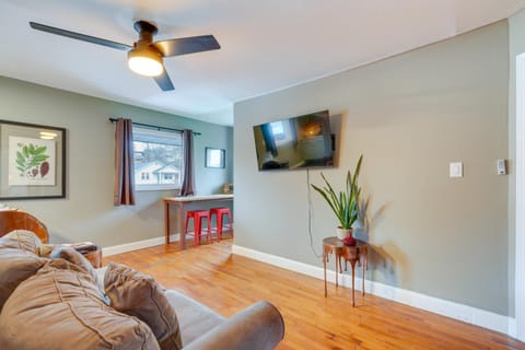 Cozy Kingsport Apartment Walk to Cidery! Condo in Kingsport