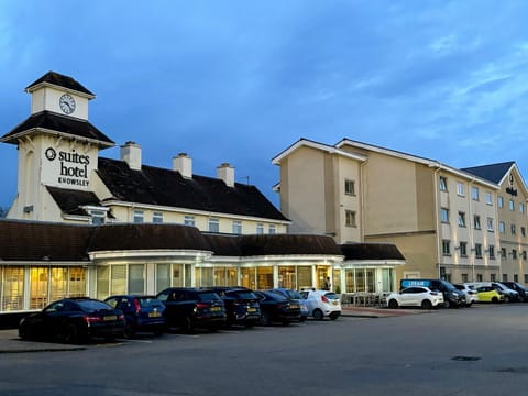 Property building, Night