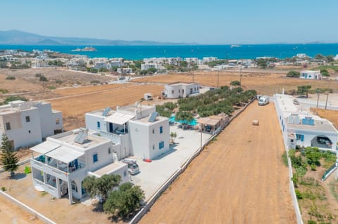 Property building, Neighbourhood, Bird's eye view, Beach, Sea view, Location