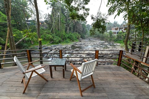 Tegal Campuhan Retreats Lodge nature in Kediri