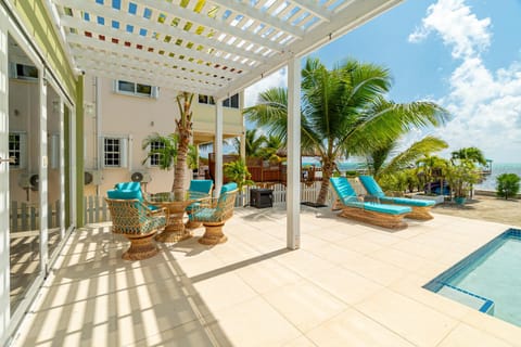 Patio, Day, Pool view, Swimming pool, sunbed