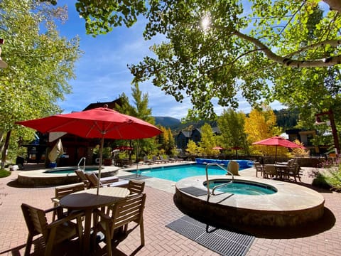 Ski Tip Ranch 8716 by SummitCove Lodging Apartment in Keystone