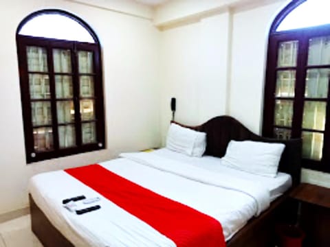 Hotel Jheel Mahal New Town Inn West Bengal - Couple Friendly Hotel in Kolkata