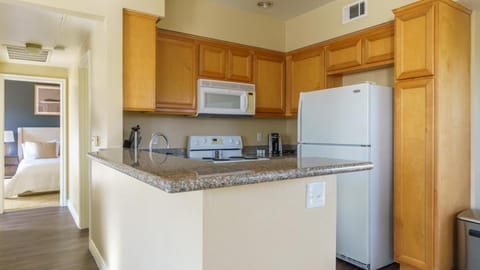 Landing Modern Apartment with Amazing Amenities (ID7986X55) Eigentumswohnung in Rancho Cucamonga