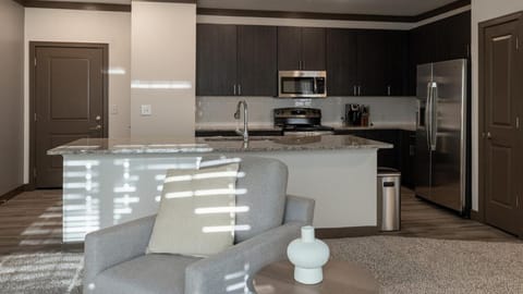 Landing Modern Apartment with Amazing Amenities (ID8060X85) Condo in Douglass Hills