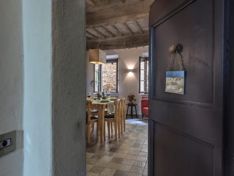 Apartment La Scala 1572 Bed and Breakfast in San Quirico d'Orcia