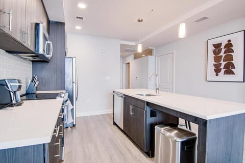 Landing Modern Apartment with Amazing Amenities (ID4618X85) Condo in Tysons