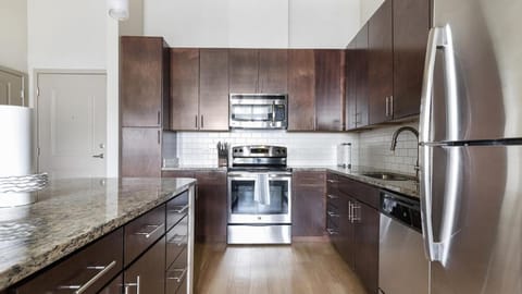 Landing Modern Apartment with Amazing Amenities (ID1019X387) Condo in Winter Park