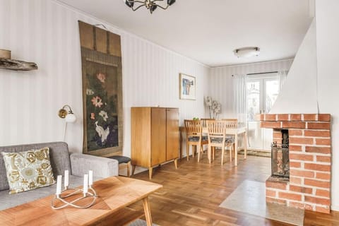Retro Retreat with Modern Comforts Apartment in Huddinge