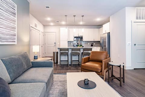 Landing Modern Apartment with Amazing Amenities (ID5438X58) Apartment in Greenwood Village