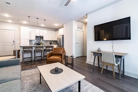 Landing Modern Apartment with Amazing Amenities (ID5438X58) Condo in Greenwood Village