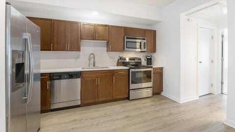 Landing Modern Apartment with Amazing Amenities (ID1248X586) Condo in Boulder