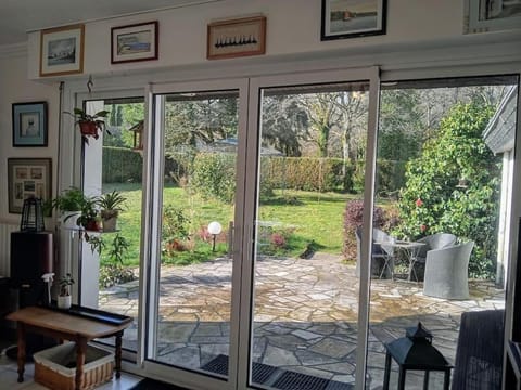 Ty Clafout Vannetaise parking wifi linge non inclus House in Brittany