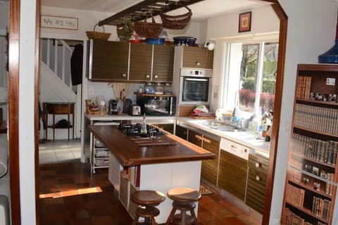 Ty Clafout Vannetaise parking wifi linge non inclus House in Brittany