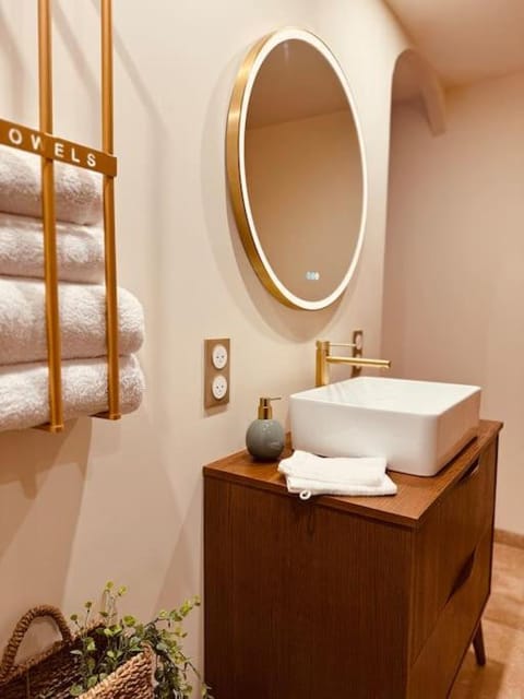 LoveRoom, La suite de l’extase Apartment in Roquebrune-sur-Argens