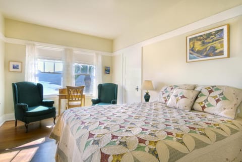 Banning House of Two Harbors Bed and Breakfast in Santa Catalina Island