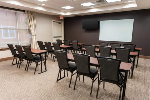 Meeting/conference room