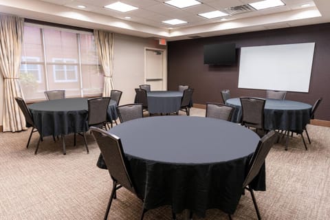 Meeting/conference room