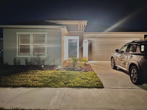 Brand New Home by LegoLand/Peppa Pig Park! Villa in Lake Wales