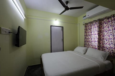 Srinivasa Serviced Apartment Hotel in Chennai