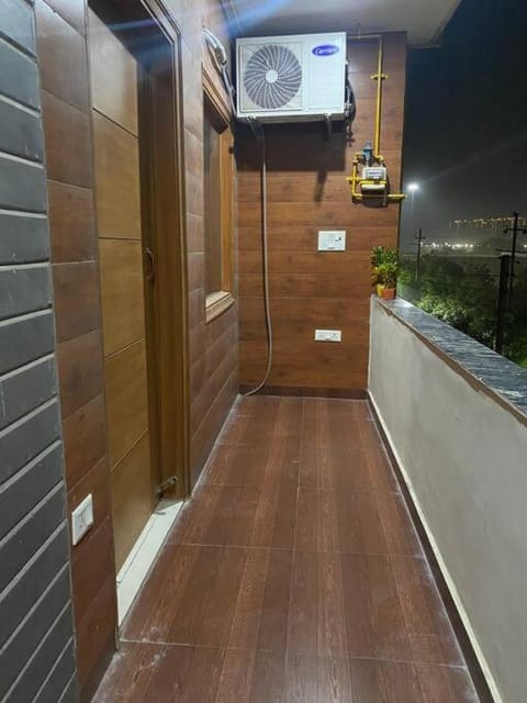 Elegante' 2 Bedroom Luxury Stay in Noida Eigentumswohnung in Noida