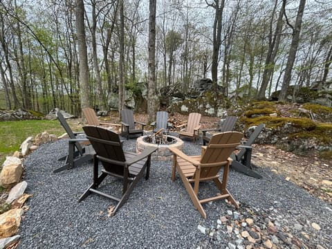 Big and Boulder House in Deep Creek Lake