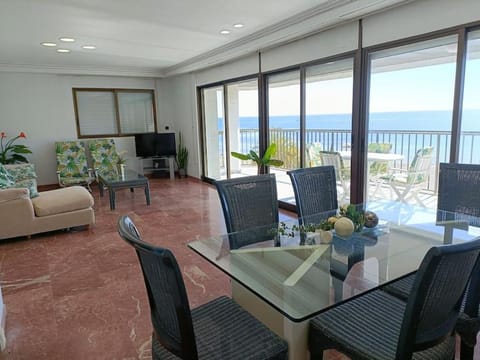 View (from property/room), Balcony/Terrace, Living room, Dining area, Sea view