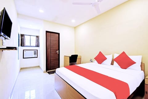 Hotel Elite Inn Ultadanga Inn Kolkata - Couple Friendly Hotel in Kolkata