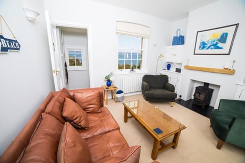 Living room, Seating area, Sea view, flat iron