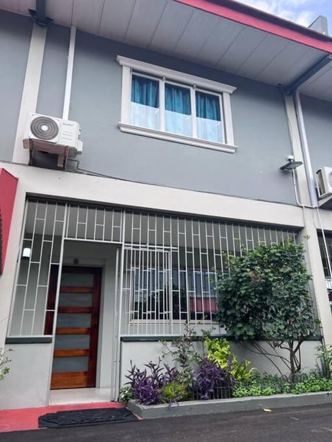 Townhouse in Diego Martin House in Port of Spain - City