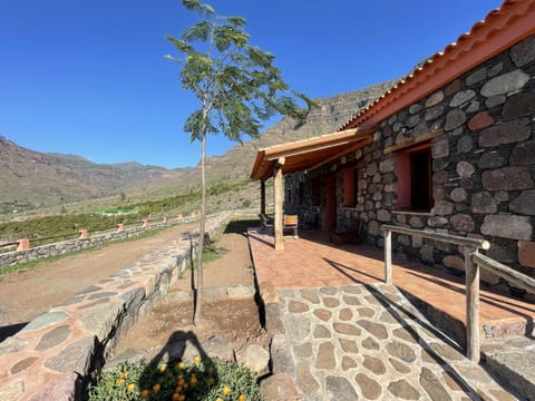 Property building, Natural landscape, Mountain view