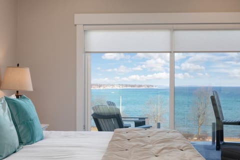 Bed, Bedroom, Sea view