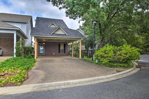 Property building, Neighbourhood, Street view