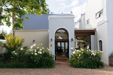 Banhoek Lodge Nature lodge in Cape Town