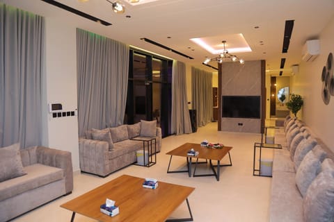 شـاليـهـات ڤــي ڤـيـلا V Villa chalets Chalet in Jeddah