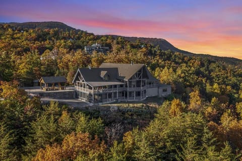 Property building, Natural landscape, Mountain view