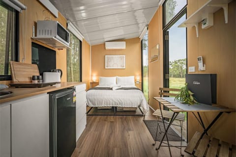 Buffalo Plains Tiny House Maison in Fish Creek