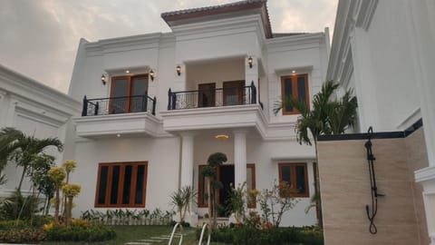 Fernasya House 2 Villa in Yogyakarta