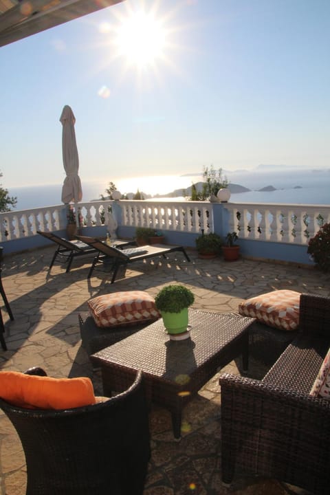 Balcony/Terrace, Seating area, Sea view