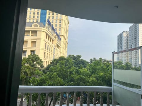 AVANA LONG BIEN HOMESTAY Vacation rental in Hanoi