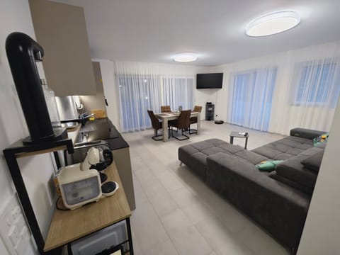 Domaine des Îles et Alaia Apartment in Sion