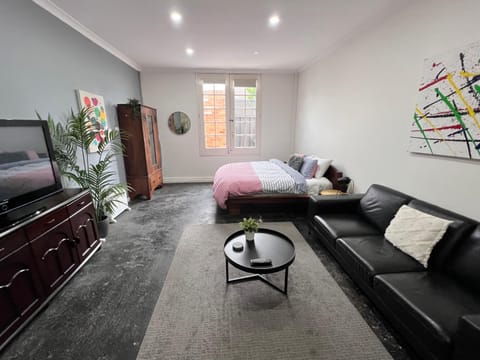 Urban Warehouse Apartment in Queanbeyan