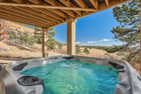 Stargazer Paradise - Top Spot Hot Tub Gym Man Cave Villa in Palmer Lake