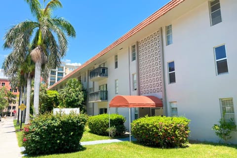 Sunny Isles Apartments by MiaRentals Wohnung in Sunny Isles Beach