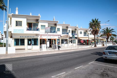 Facade/entrance, Balcony/Terrace, Street view