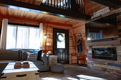 Grand Canyon Cabin! One hour and 10 minutes to the South Entrance! House in Parks