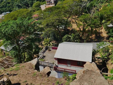 Roatan’s green view getaway. Wohnung in Bay Islands Department