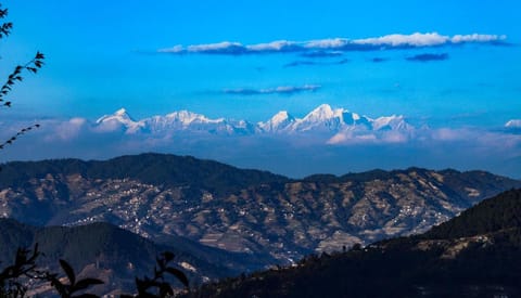 Nearby landmark, Day, Natural landscape, Mountain view