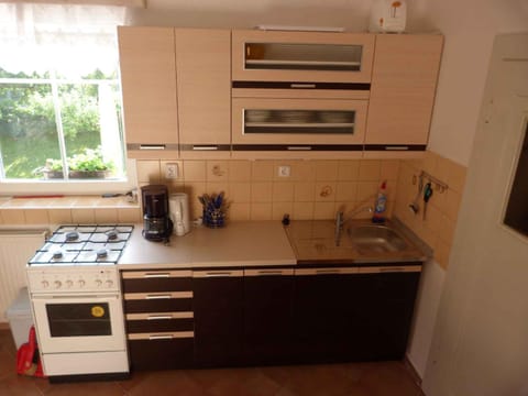 Property building, Kitchen or kitchenette