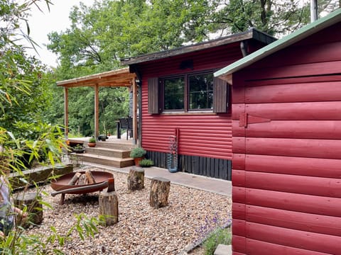 Patio, Spring, Garden, Garden view, fireplace